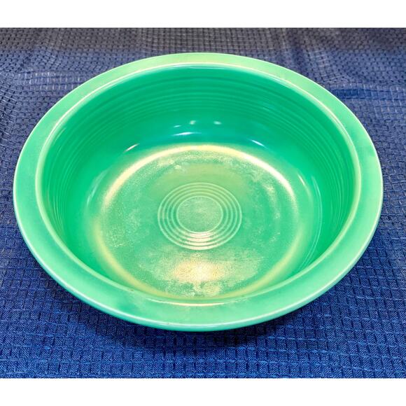 Light Green Fiesta Ware Nappy Serving Bowl - Picture 2 of 6